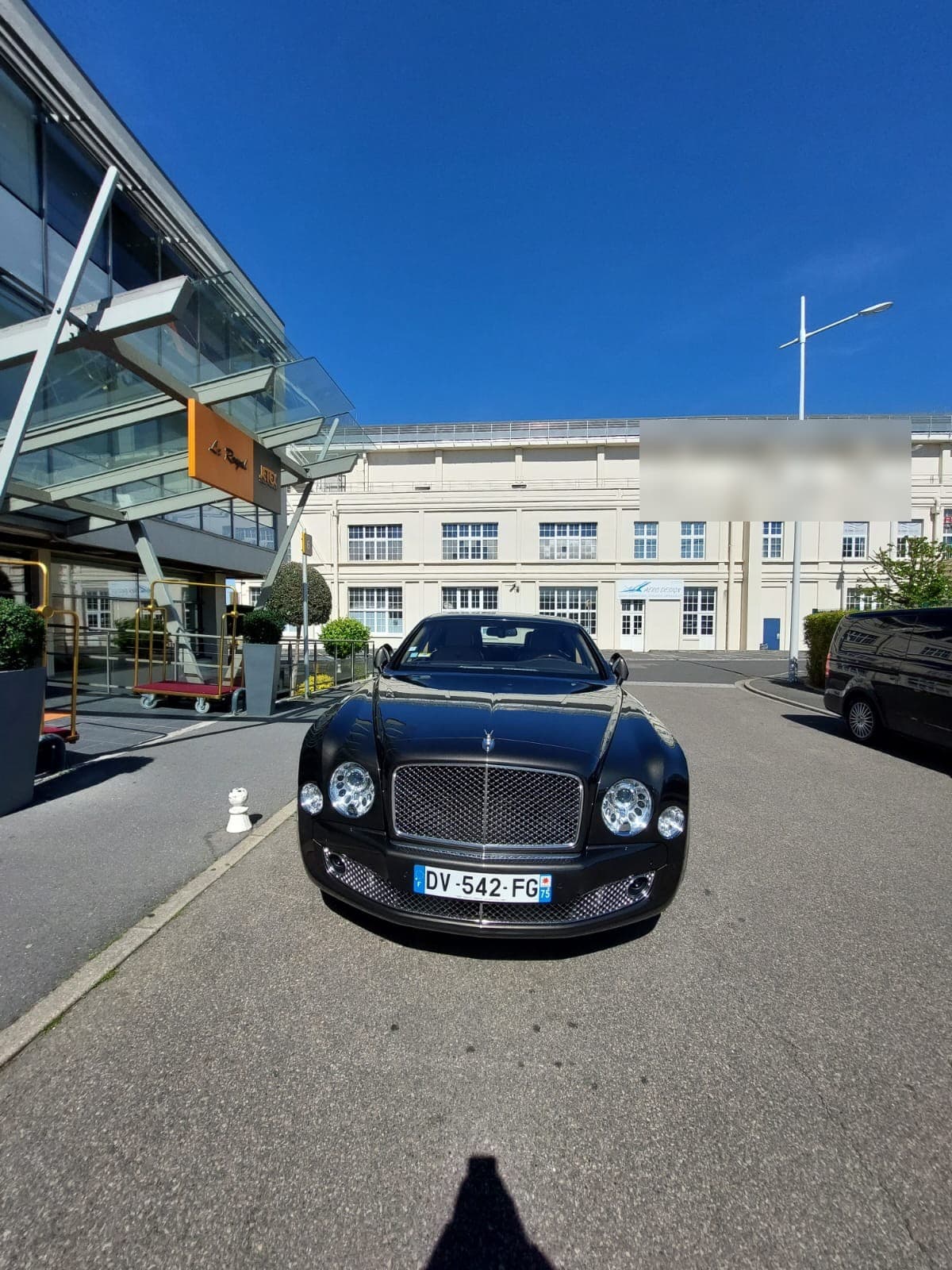 Bentley Mulsanne: view 2