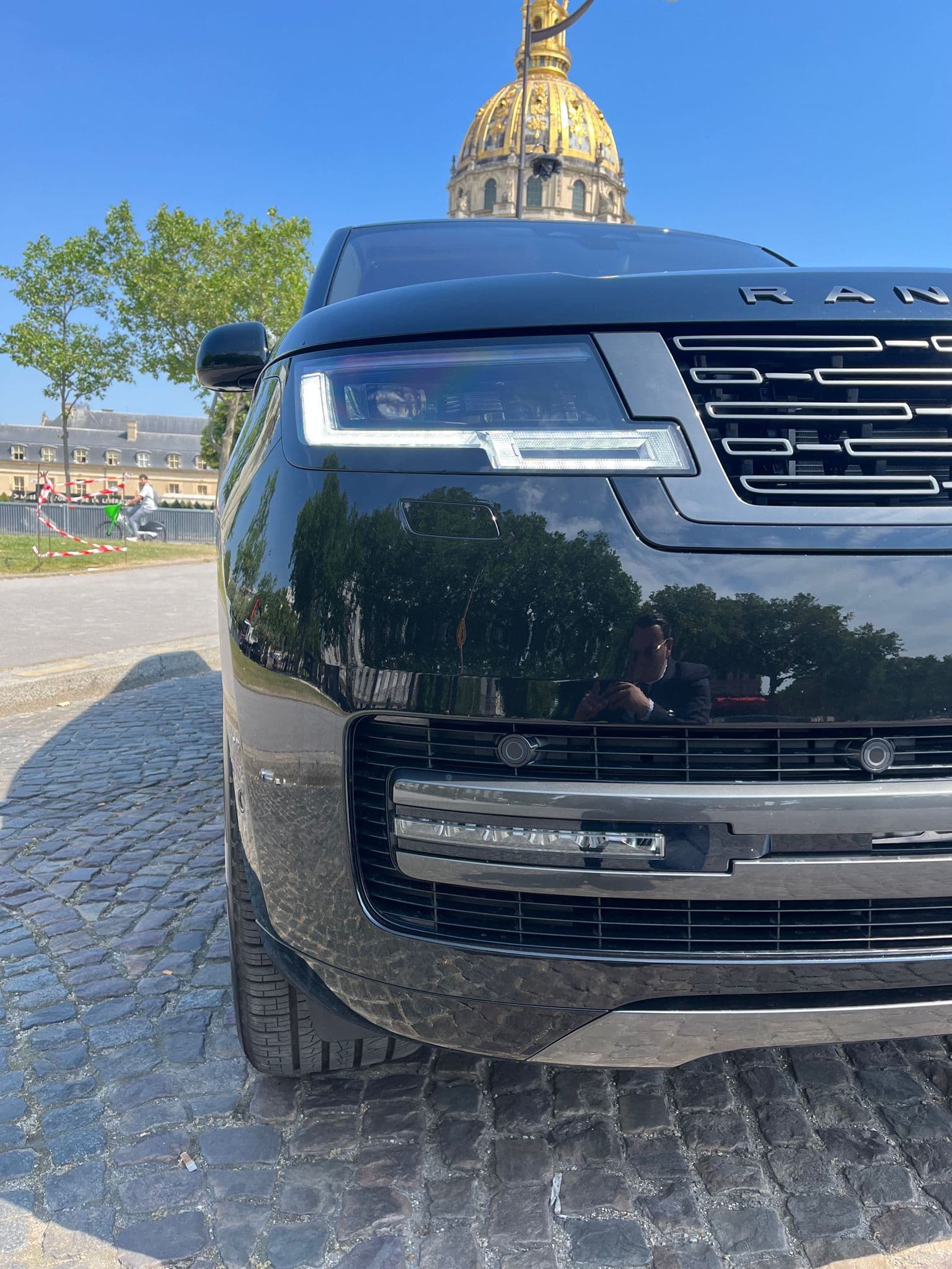 Range Rover Autobiography LWB: view 3
