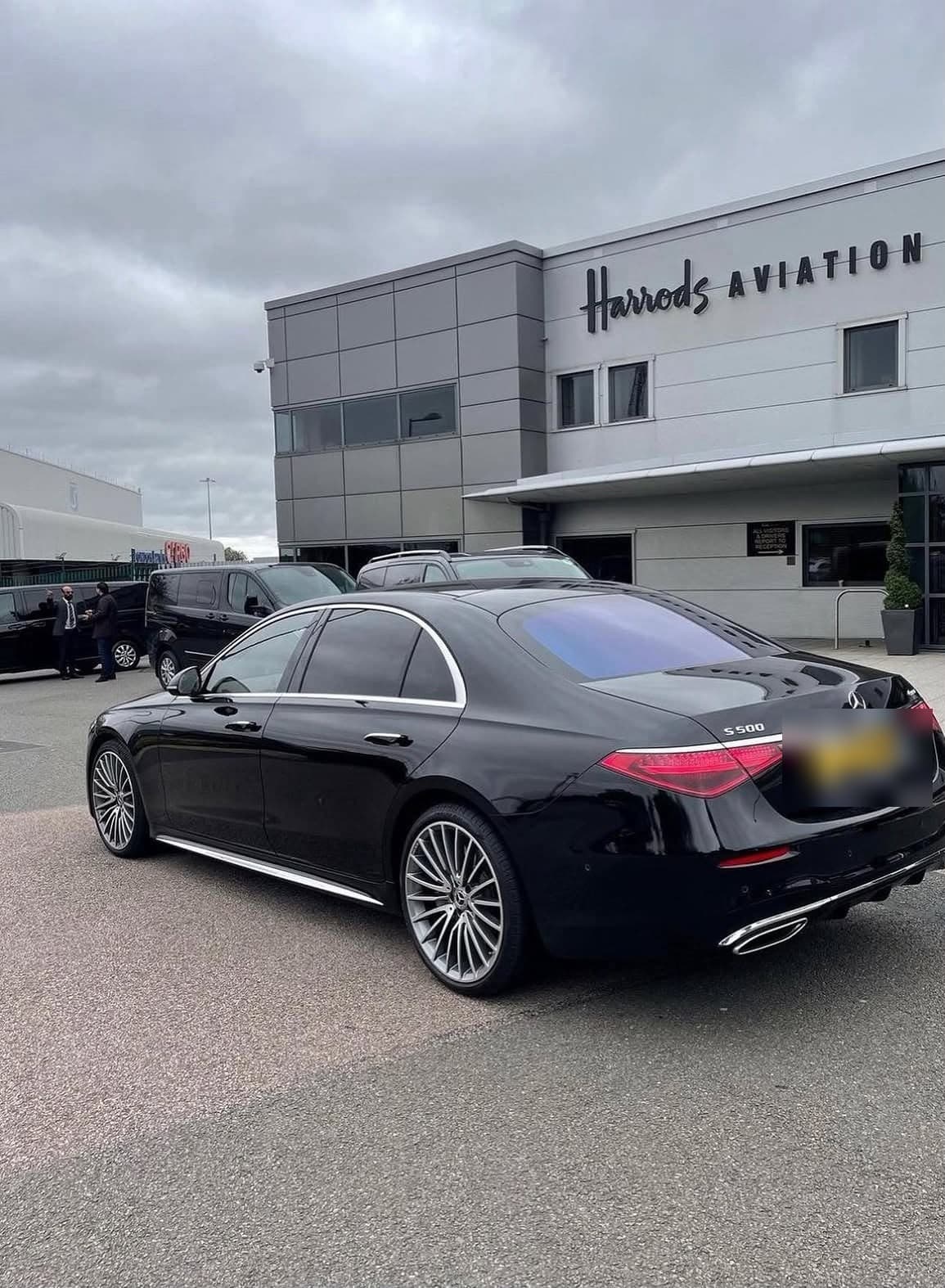 Mercedes-Benz S-Class: view 4