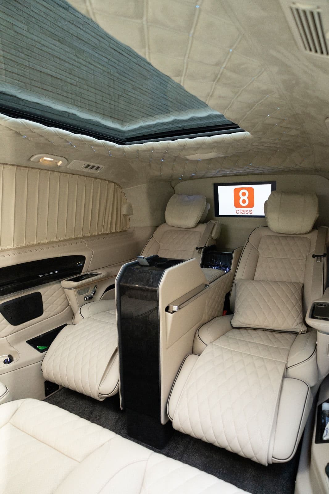 Mercedes V-Class VIP Senzati